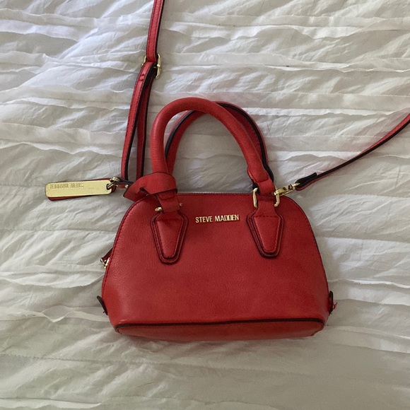 Steve Madden Handbags - Steve Madden purse